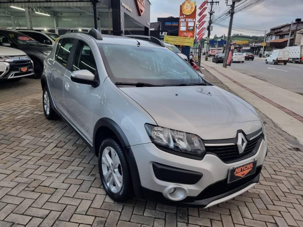 Renault Sandero STEPWAY 1.6 FLEX