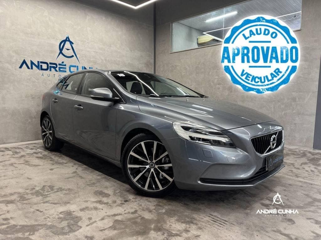 Volvo V40 T-4 MOMENTUM 2.0 Aut.