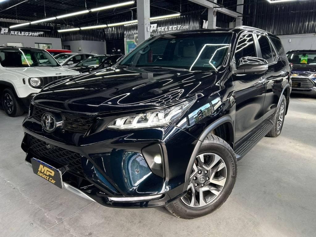 Toyota Hilux Diamond 2.8 TB 4x4 Die. Aut.