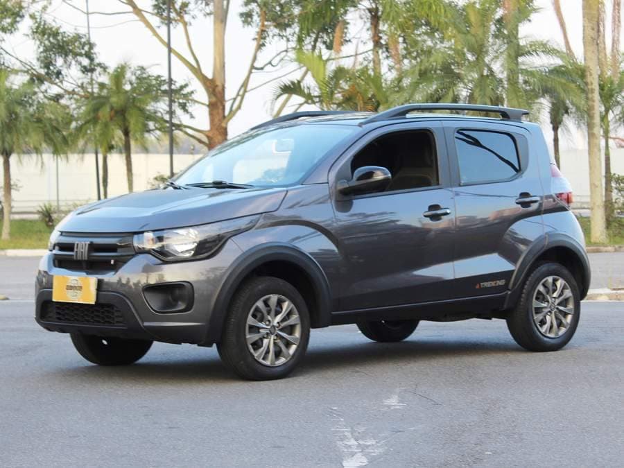 Fiat Mobi 1.0 TREKKING COMPLETO+MULTIMÍDIA E 26.000KM
