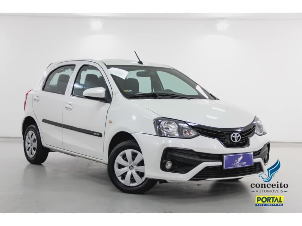 Toyota Etios 1.3 X 16V FLEX 4P MANUAL