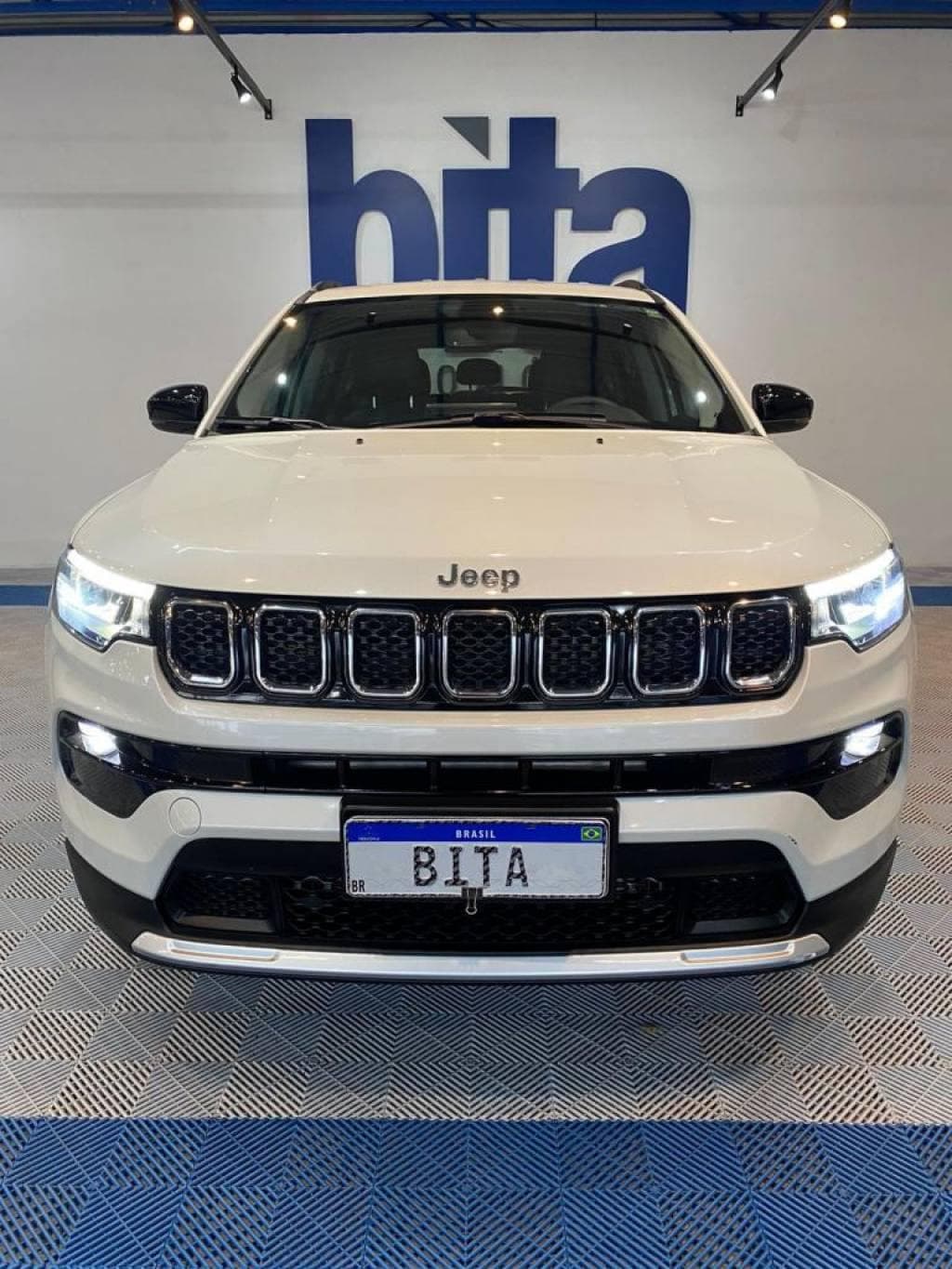 Jeep Compass LONG. T270 1.3 TB 4x2 Flex Aut.