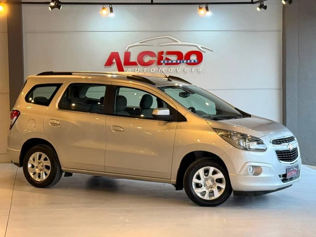 Chevrolet Spin 1.8L AT LTZ