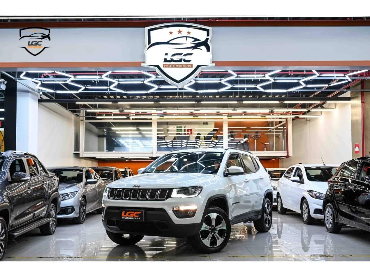 Jeep Compass 2.0 16V DIESEL LONGITUDE 4X4 AUTOMÁTICO