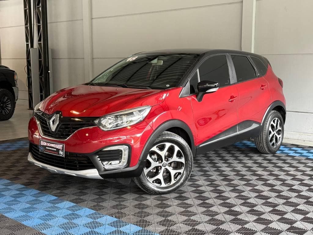 Renault Captur INTENSE 1.6