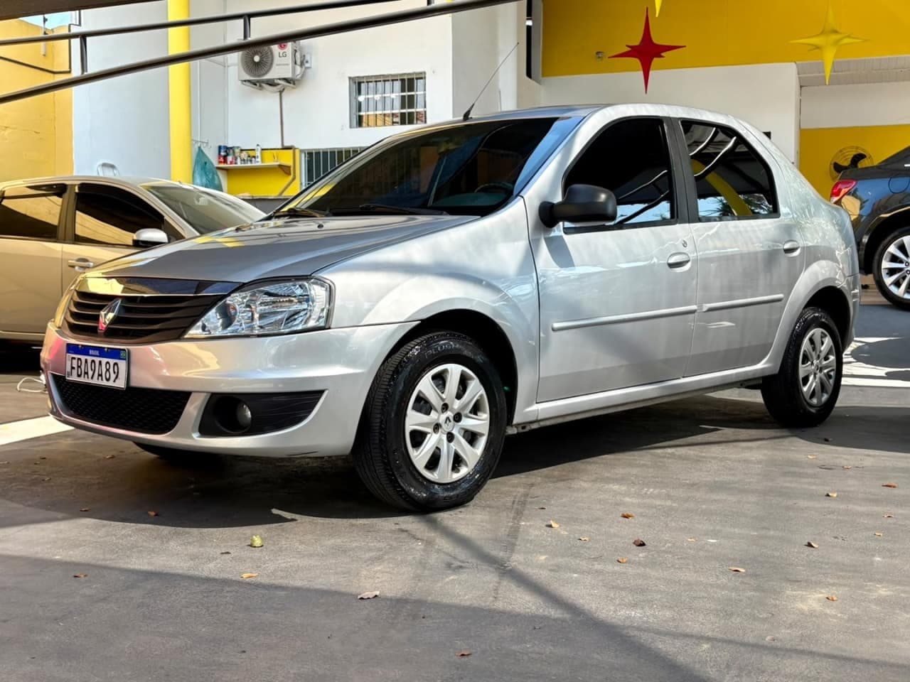 Renault Logan 1.0 EXPRESSION 16V FLEX 4P MANUAL