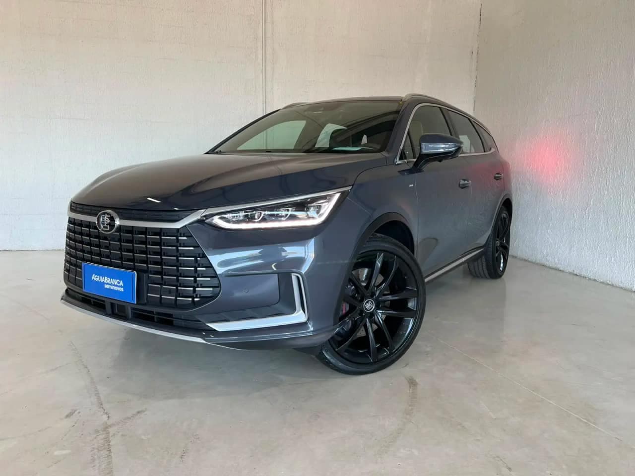 BYD Tan ELÉTRICO AWD