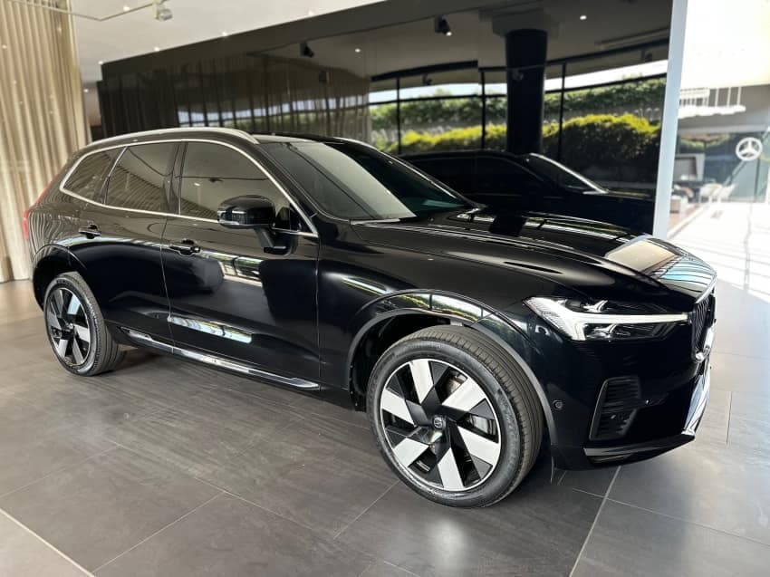 Volvo Xc60 2.0 T8 Recharge Ultimate Dark Awd Geartronic Hibrido 4p Automatico 2024