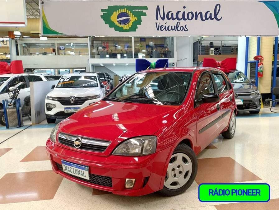 Chevrolet Corsa 1.4 MAXX RÁDIO, DIREÇÃO E VIDRO ELÉTRICO