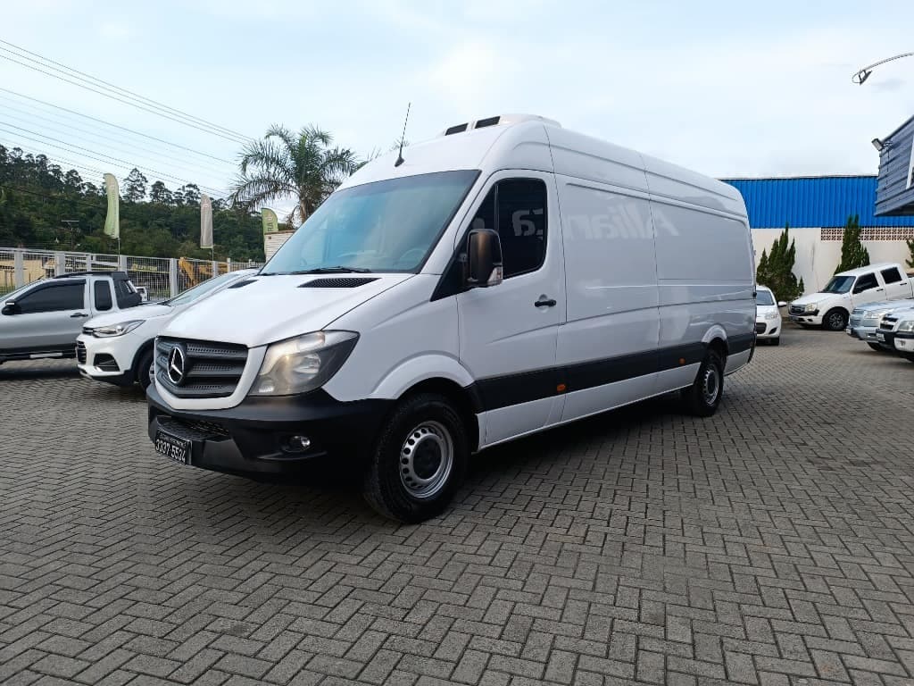 Mercedes-Benz Sprinter 415 14M CUBICOS