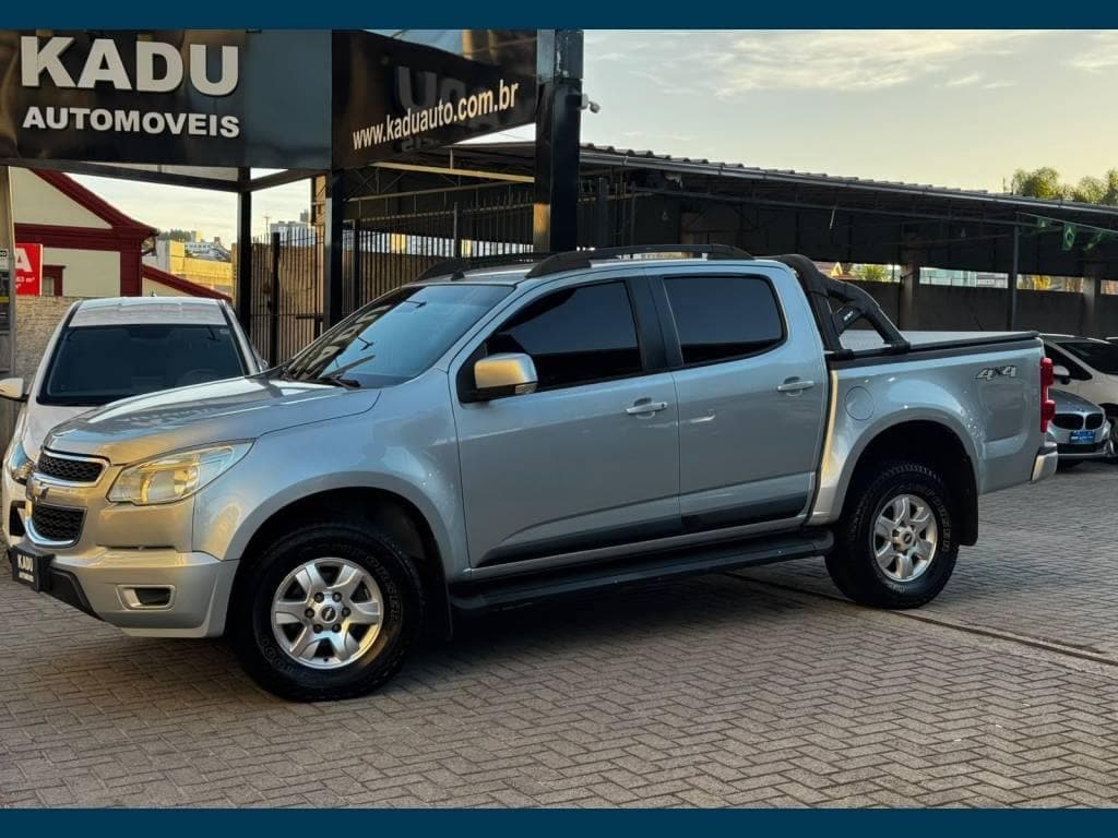 Chevrolet S10 2.8 PICK-UP LT TDI 4X4 CD DIESEL AUT. 16V