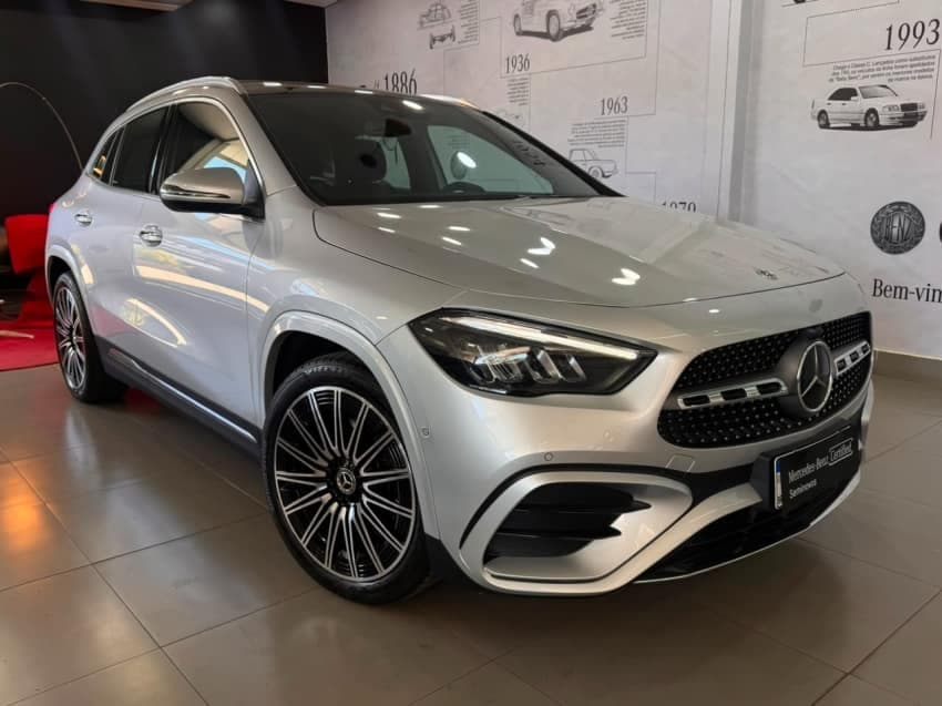 Mercedes-benz Gla 200 1.3 Mhev Amg Line 7g-dct Hibrido 4p Automatico 2024