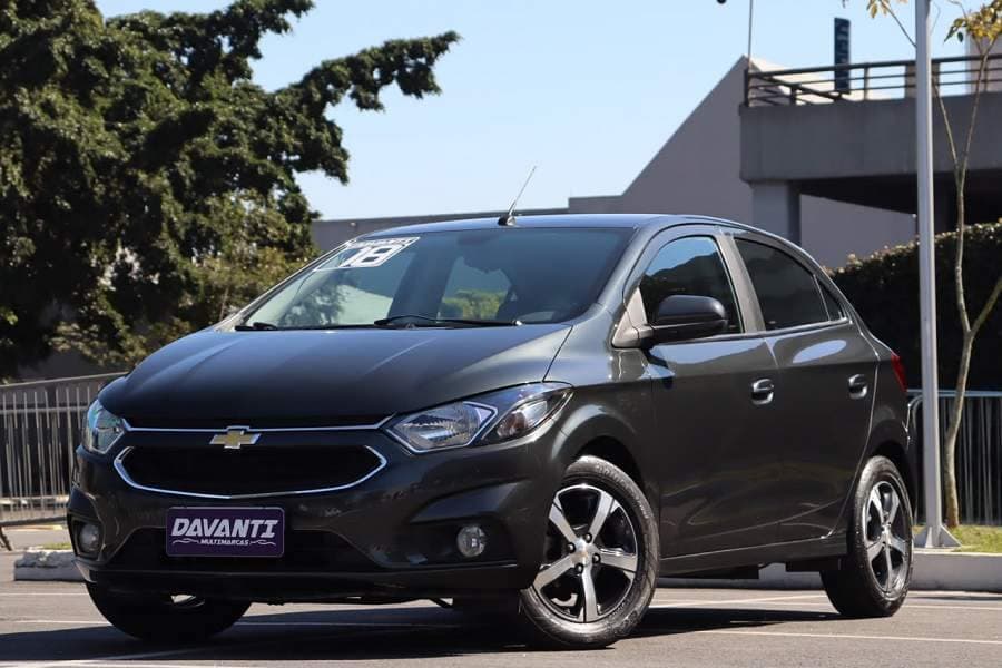 Chevrolet Onix ONIX HATCH LTZ 1.4 8V FLEXPOWER + MULTIMIDIA