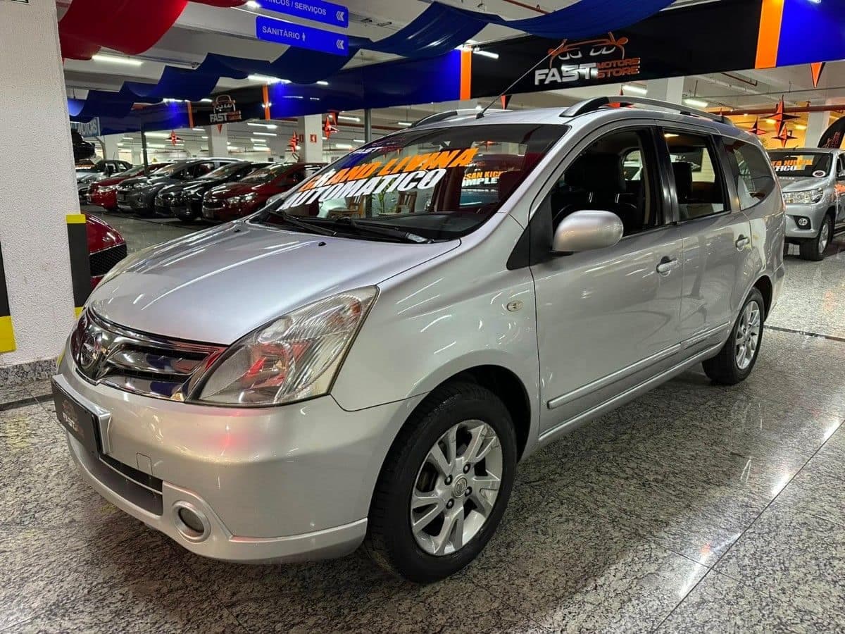 Nissan Grand Livina SL