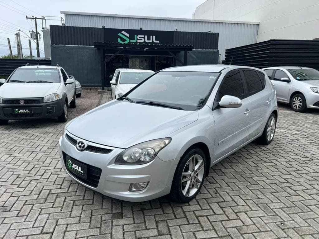 Hyundai i30 16V