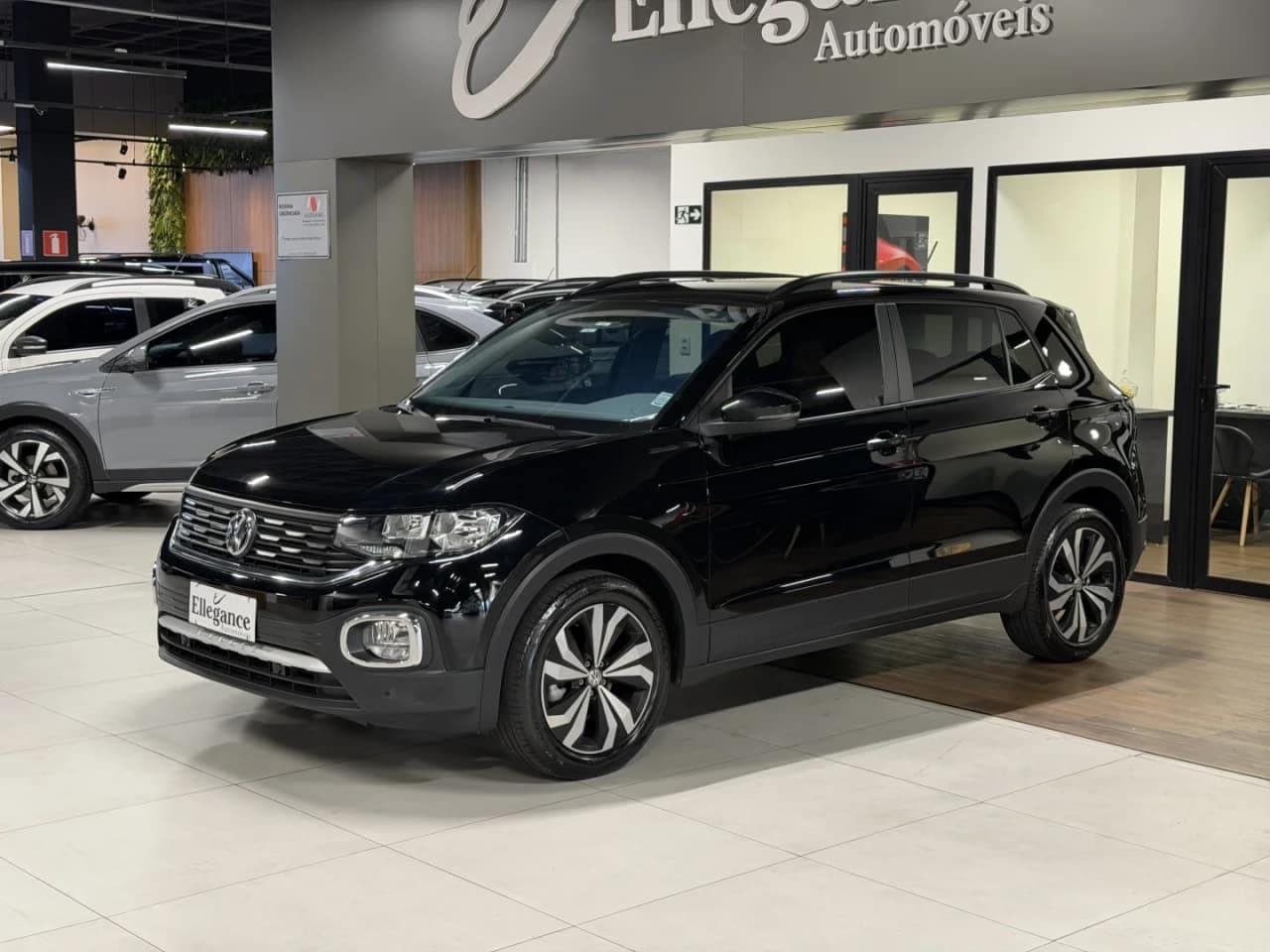 Volkswagen T-Cross 1.0 200 TSI TOTAL FLEX AUTOMÁTICO