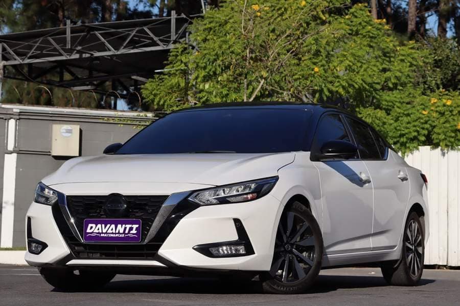 Nissan Sentra EXCLUSIVE 2.0 MULTIMIDIA +