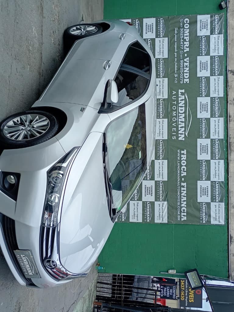Toyota Corolla Altis 2.0