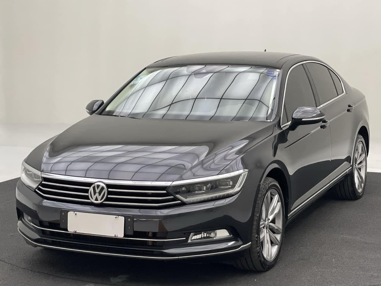 Volkswagen Passat Passat Highline 2.0 TSI 220cv Tip.