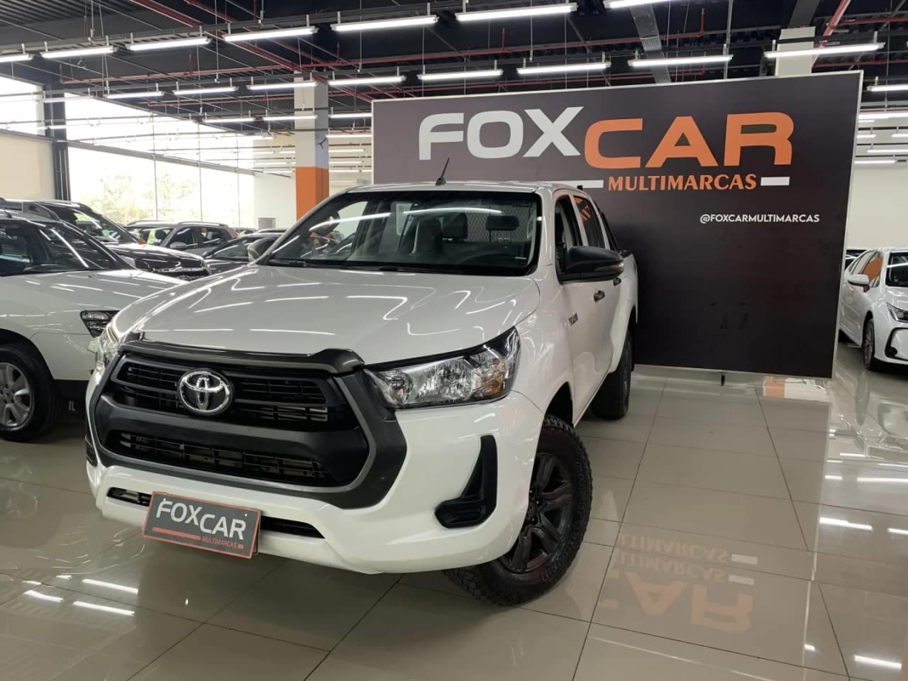 Toyota Hilux 2.8 D-4D TURBO DIESEL CD POWER PACK 4X4 AUTOMÁTICO