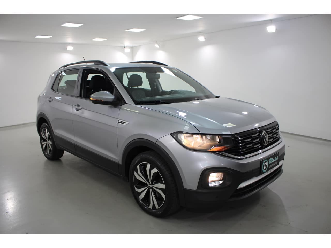 Volkswagen T-Cross 1.0 200 TSI TOTAL FLEX COMFORTLINE AUTOMÁTICO