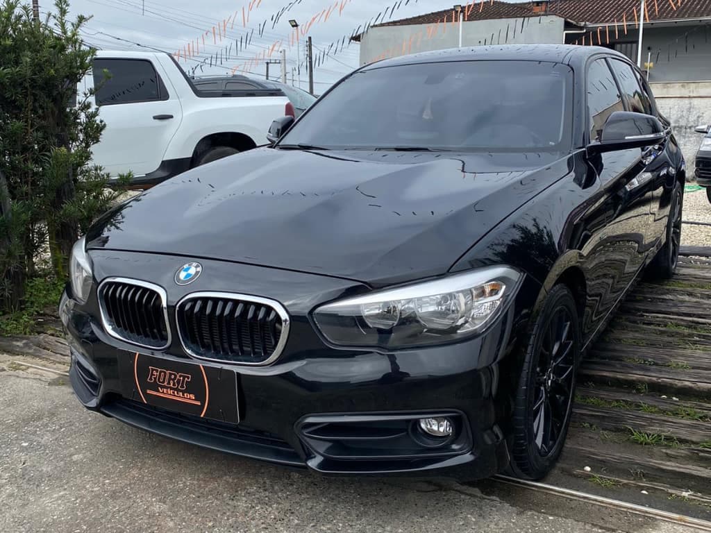 BMW 120i