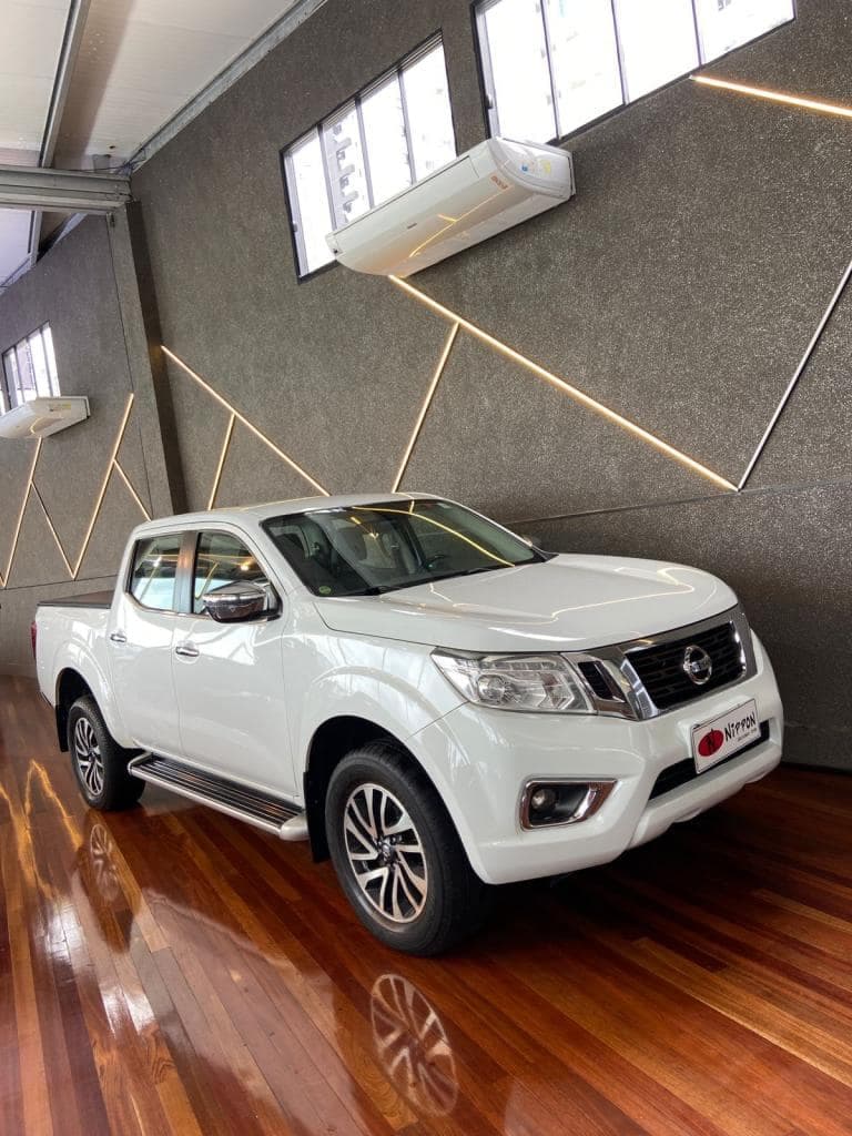 Nissan Frontier XE CD 4x4 2.3 Bi-TB Diesel Aut.