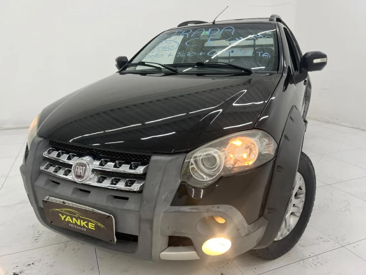 Fiat Strada 1.8 MPI ADVENTURE CD 16V FLEX 2P MANUAL