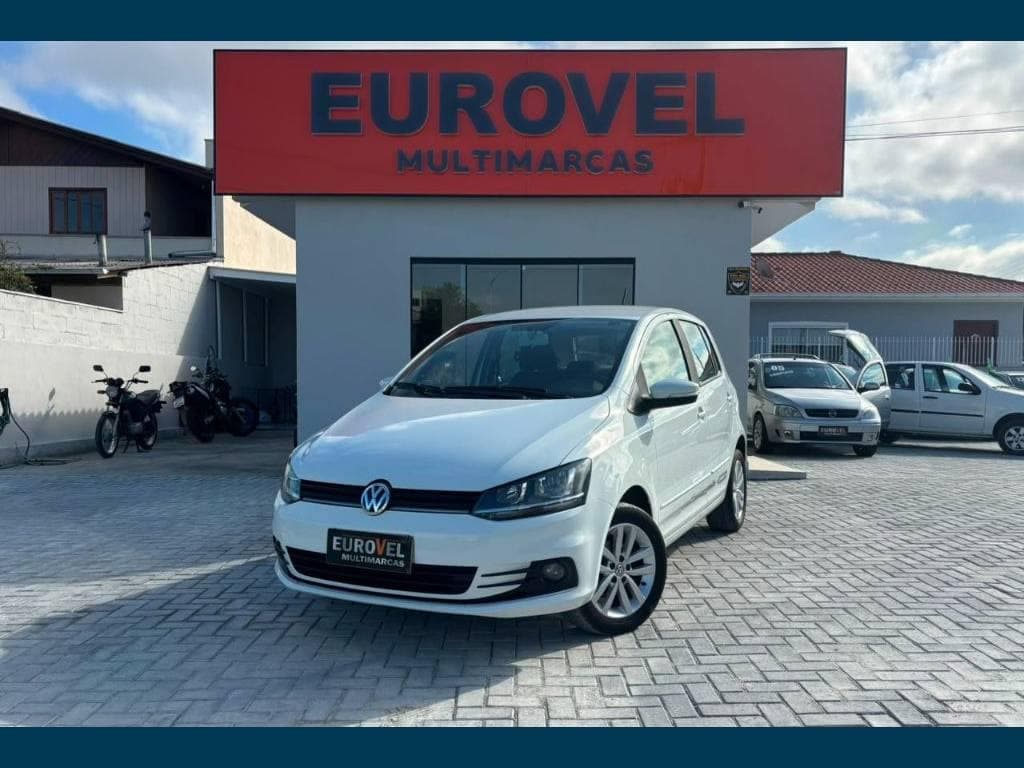 Volkswagen Fox Connect I Motion 1.6 Flex 8V 5p