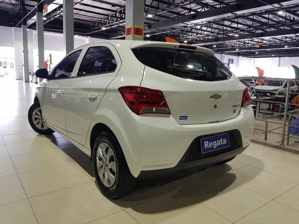 Chevrolet Onix HATCH LT 1.0 8V FlexPower 5p Mec.