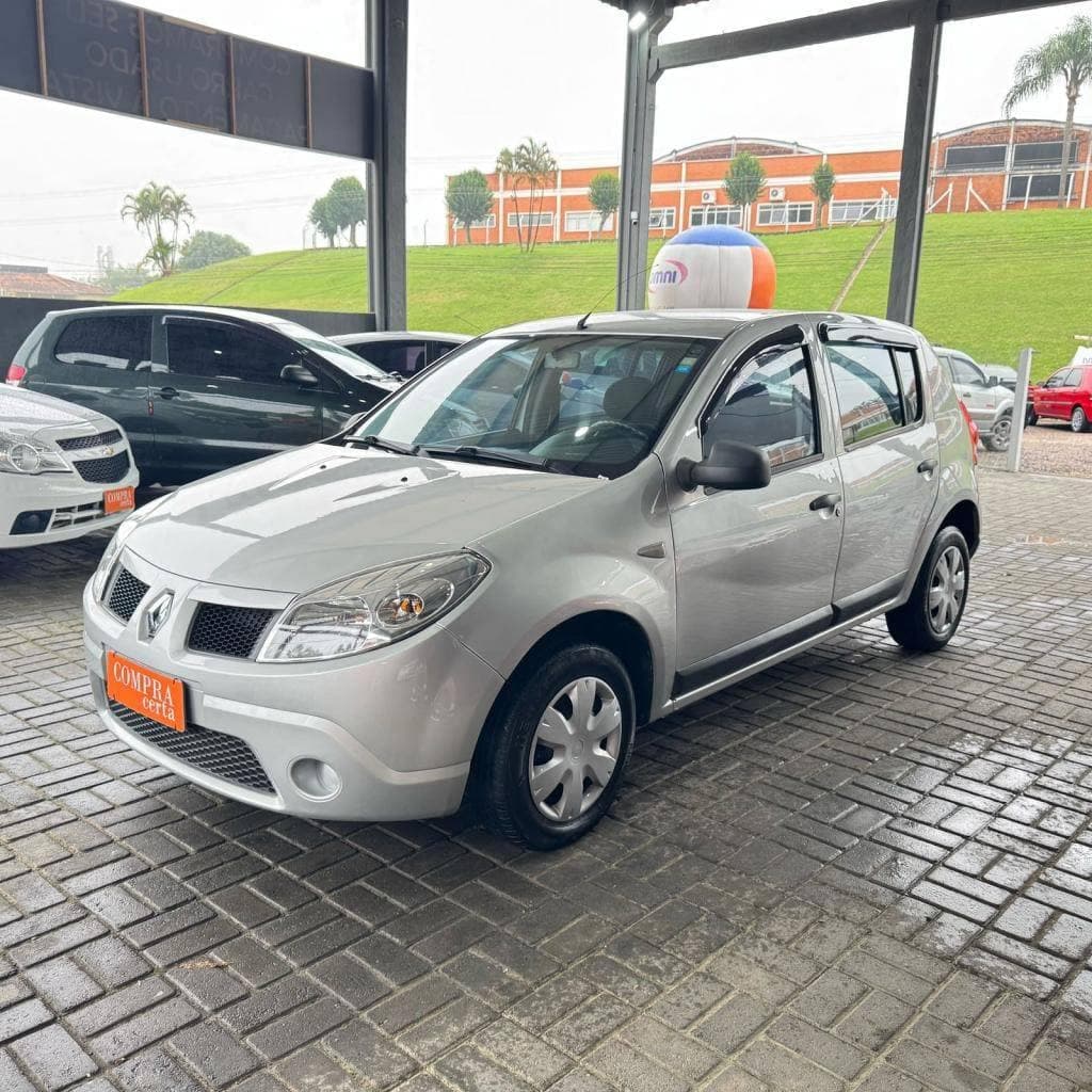 Renault Sandero Expression Hi-Power 1.6 8V 5p