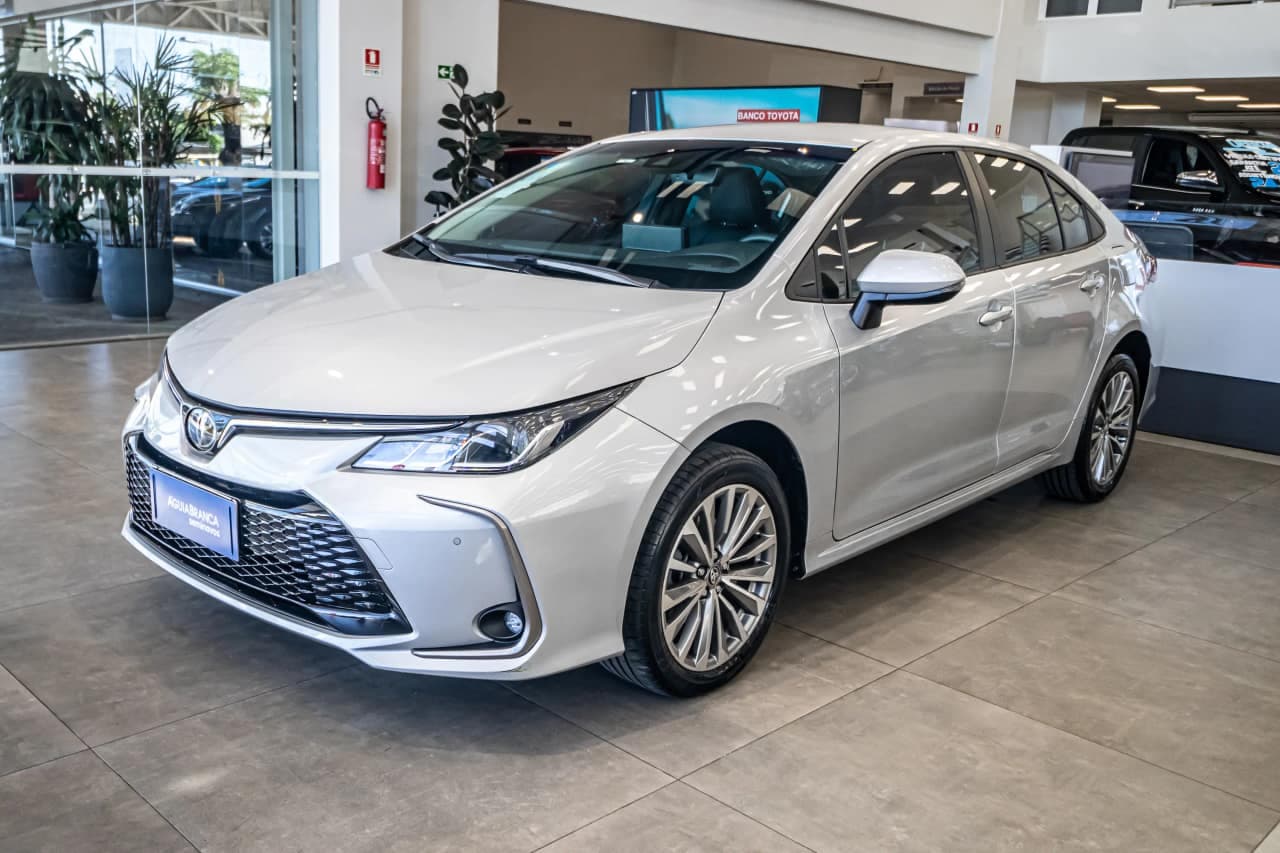 Toyota Corolla 2.0 VVT-IE FLEX XEI DIRECT SHIFT