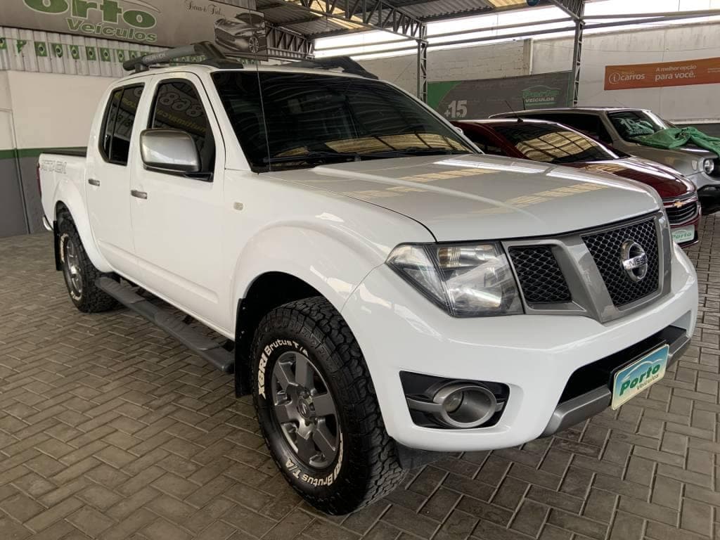 Nissan Frontier 2.5 SV ATTACK CD 4X2 TB DIESEL 16V