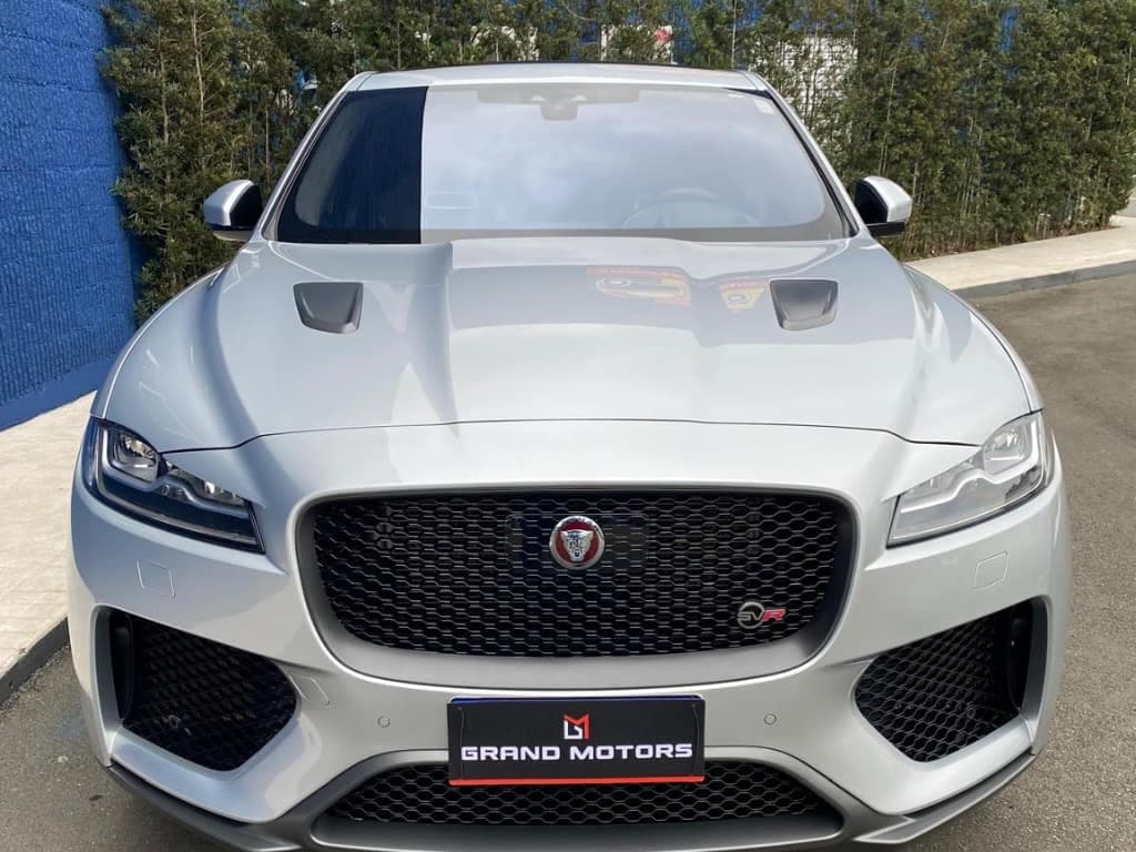 Jaguar F-Pace SRV P550