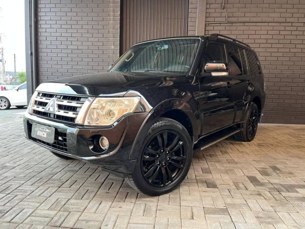 Mitsubishi Pajero HPE Full 3.2 4x4 T.I.Dies. 5p Aut