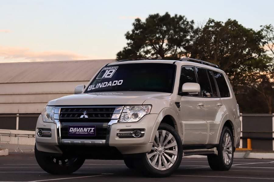 Mitsubishi Pajero FULL 3.8 V6 +
