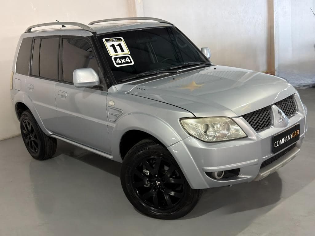 Mitsubishi Pajero TR4 2.0/ 2.0 Flex 16V 4x4 Aut.