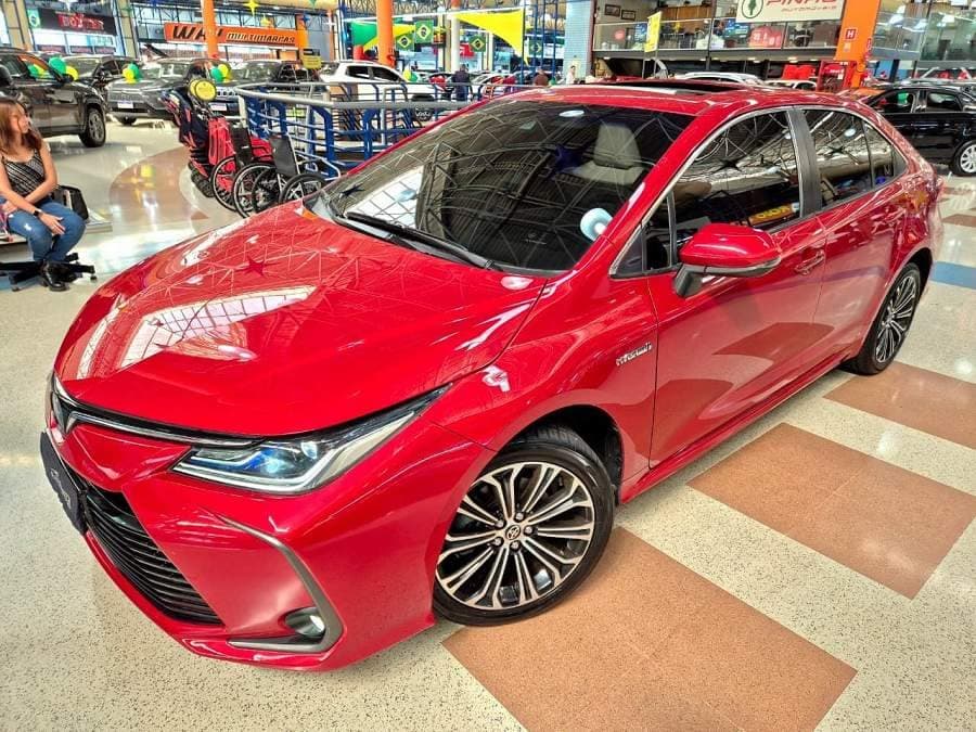 Toyota Corolla 1.8 ALTIS PREMIUM HYBRID / ÚN DONO,