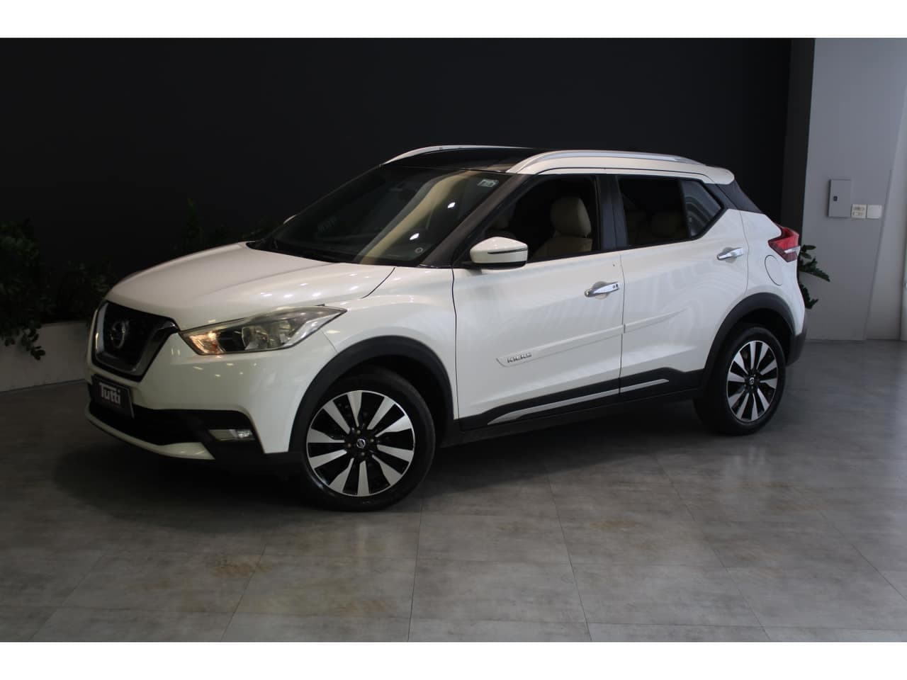 Nissan Kicks 1.6 16V FLEXSTART SV 4P XTRONIC