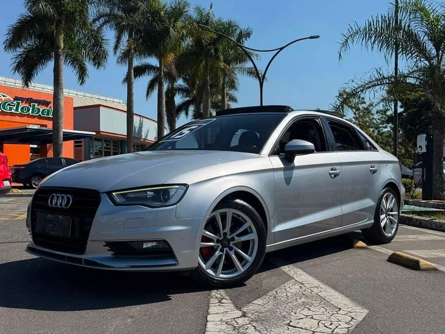 Audi A3 SI SEDAN AMBITION 20V 180CV GASOLINA 4P AUTOMÁTICO