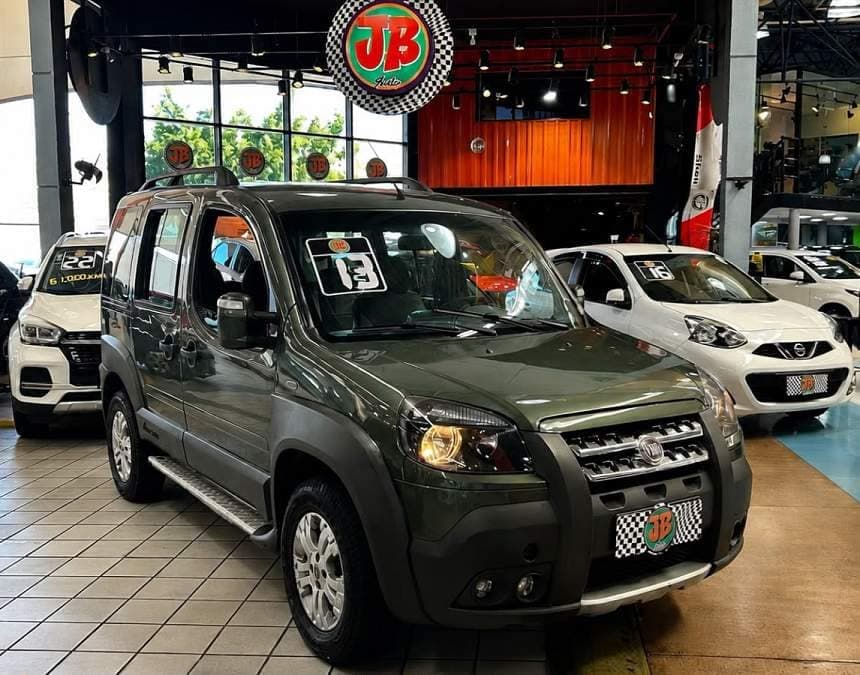 Fiat Doblo DOBLÒ ADVENTURE 1.8 FLEX / COMPLETO + BCOS DE COURO