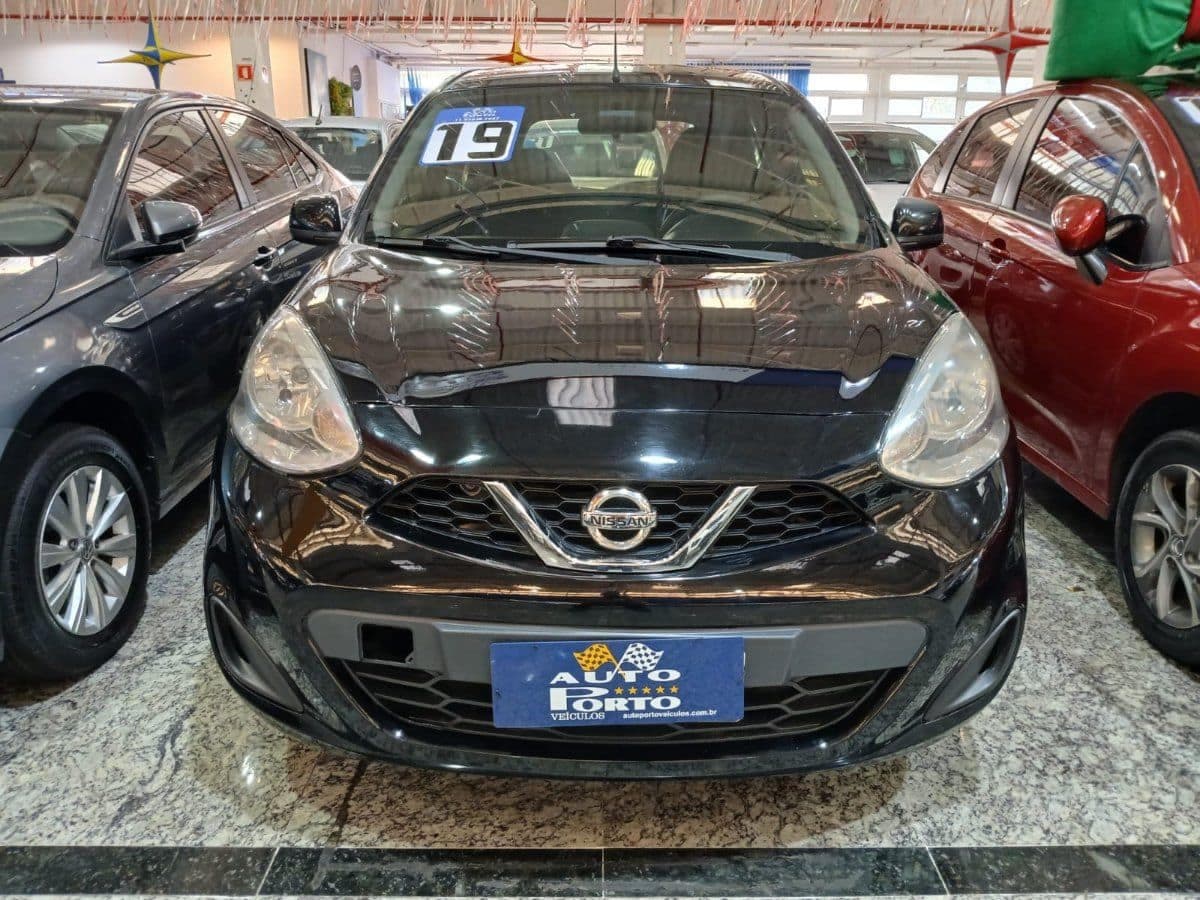 Nissan March 1.0