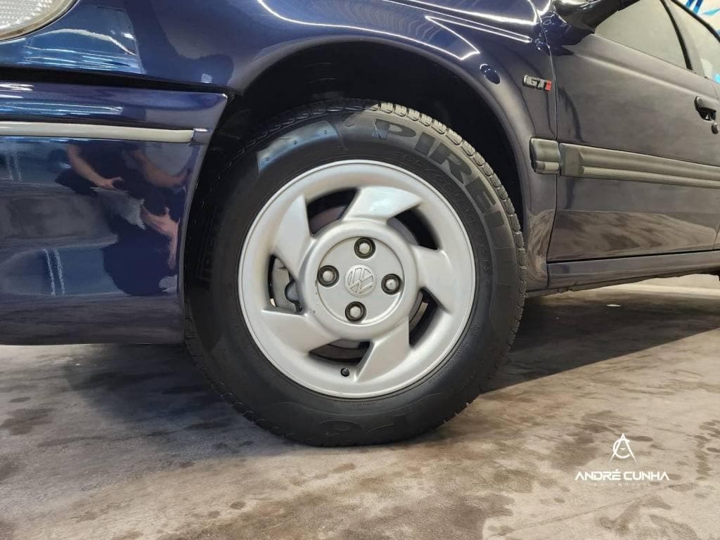 Volkswagen Pointer GTi 2.0