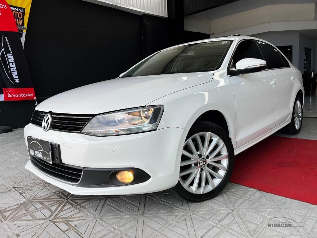 Volkswagen Jetta 2.0 HIGHLINE