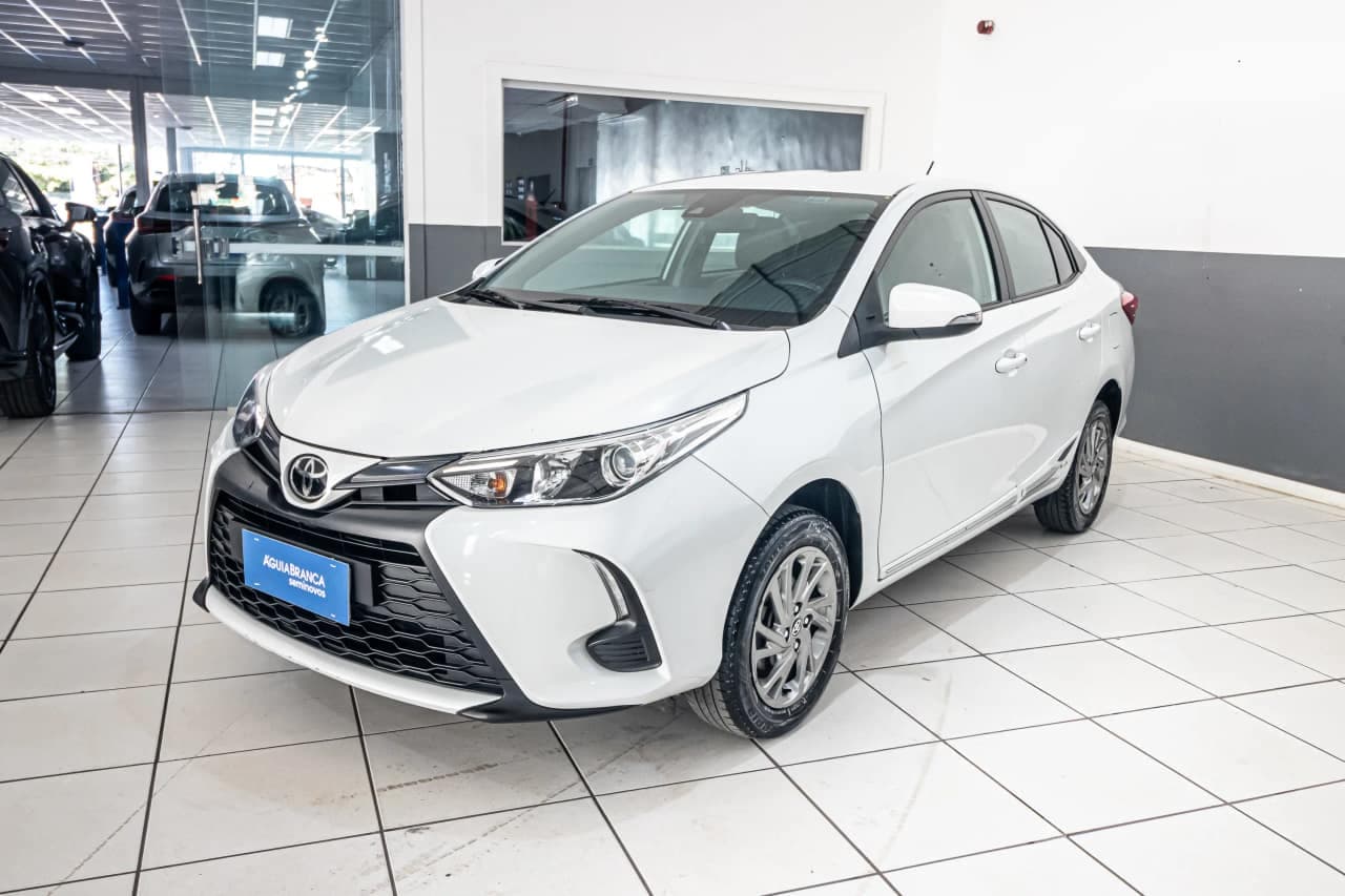 Toyota Yaris 1.5 16V FLEX SEDAN XS MULTIDRIVE