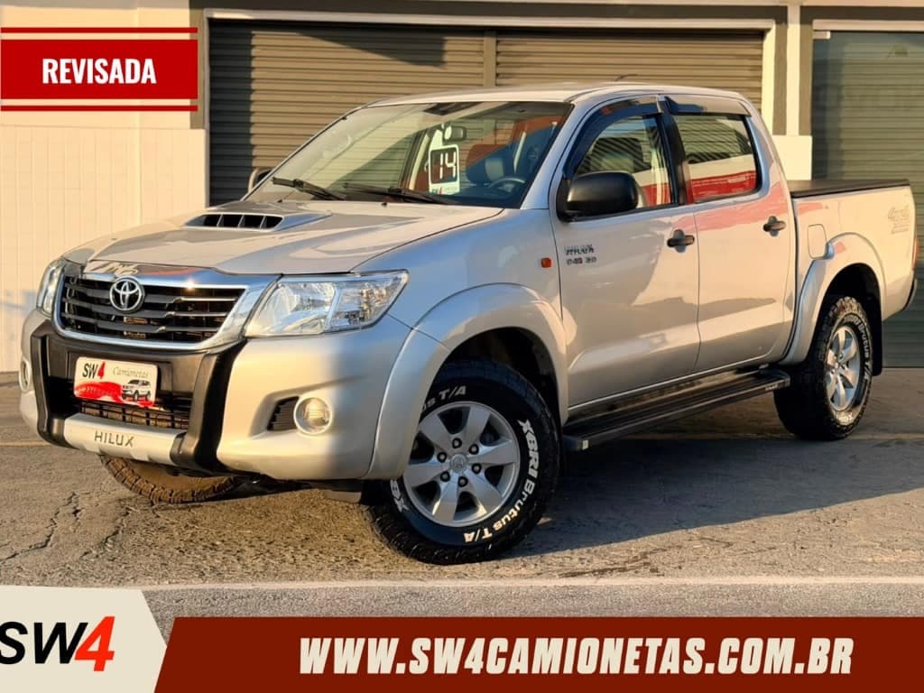 Toyota Hilux SR