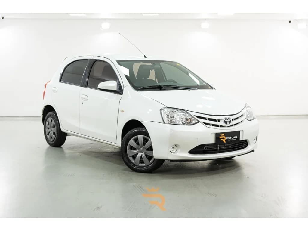 Toyota Etios 1.5 XS 16V FLEX 4P MANUAL