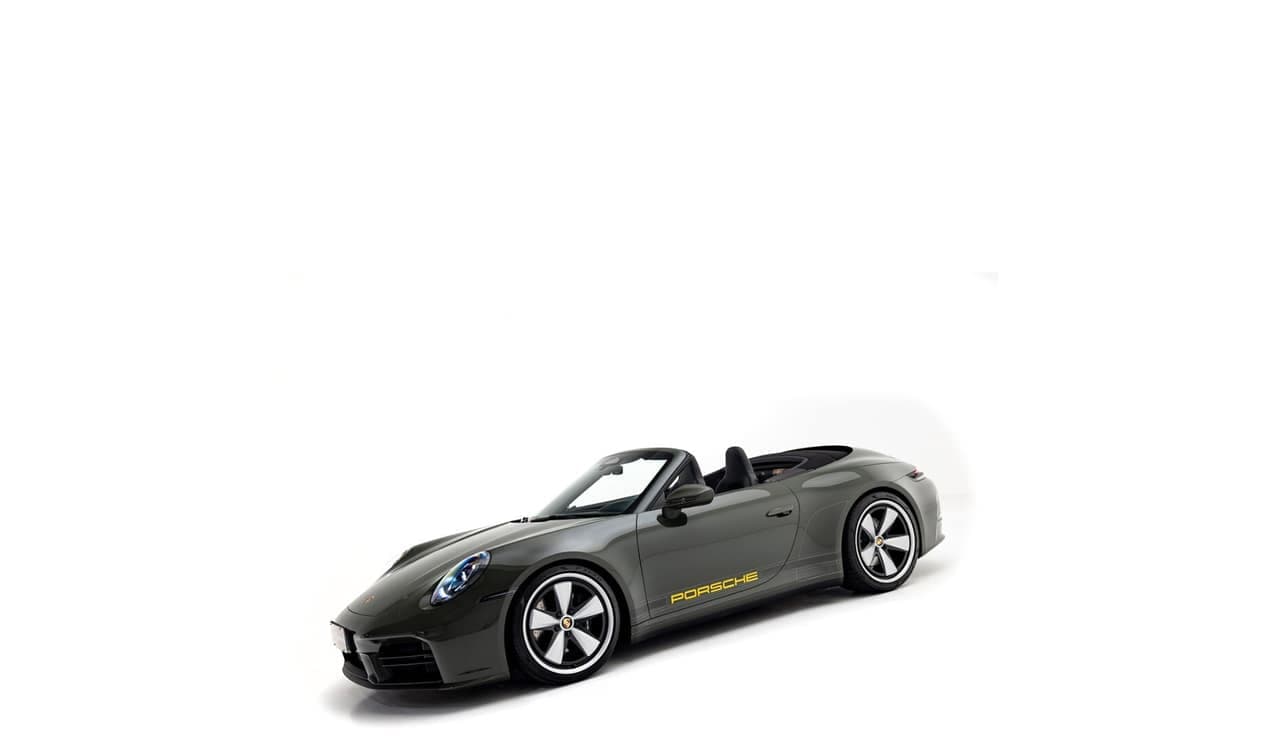 Porsche 911 Carrera T MT Cabriolet Green Tea