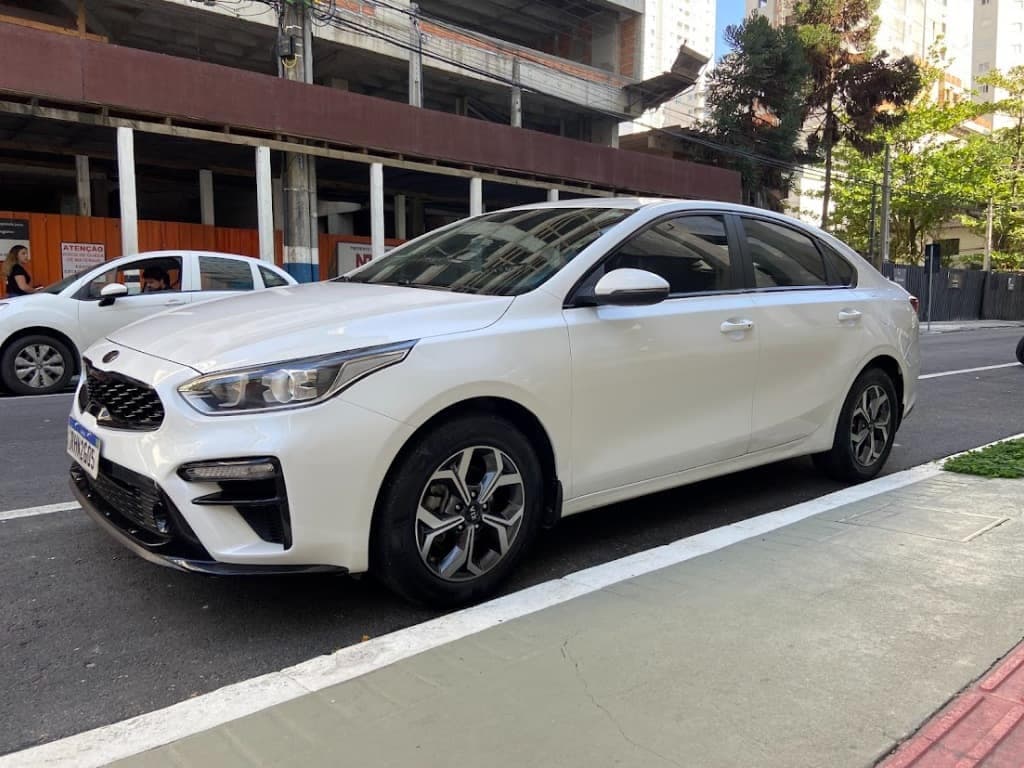 Kia Cerato SX 2.0 Aut