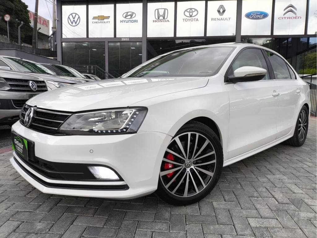 Volkswagen Jetta Highline 2.0 TSI 16V 4p Tiptronic